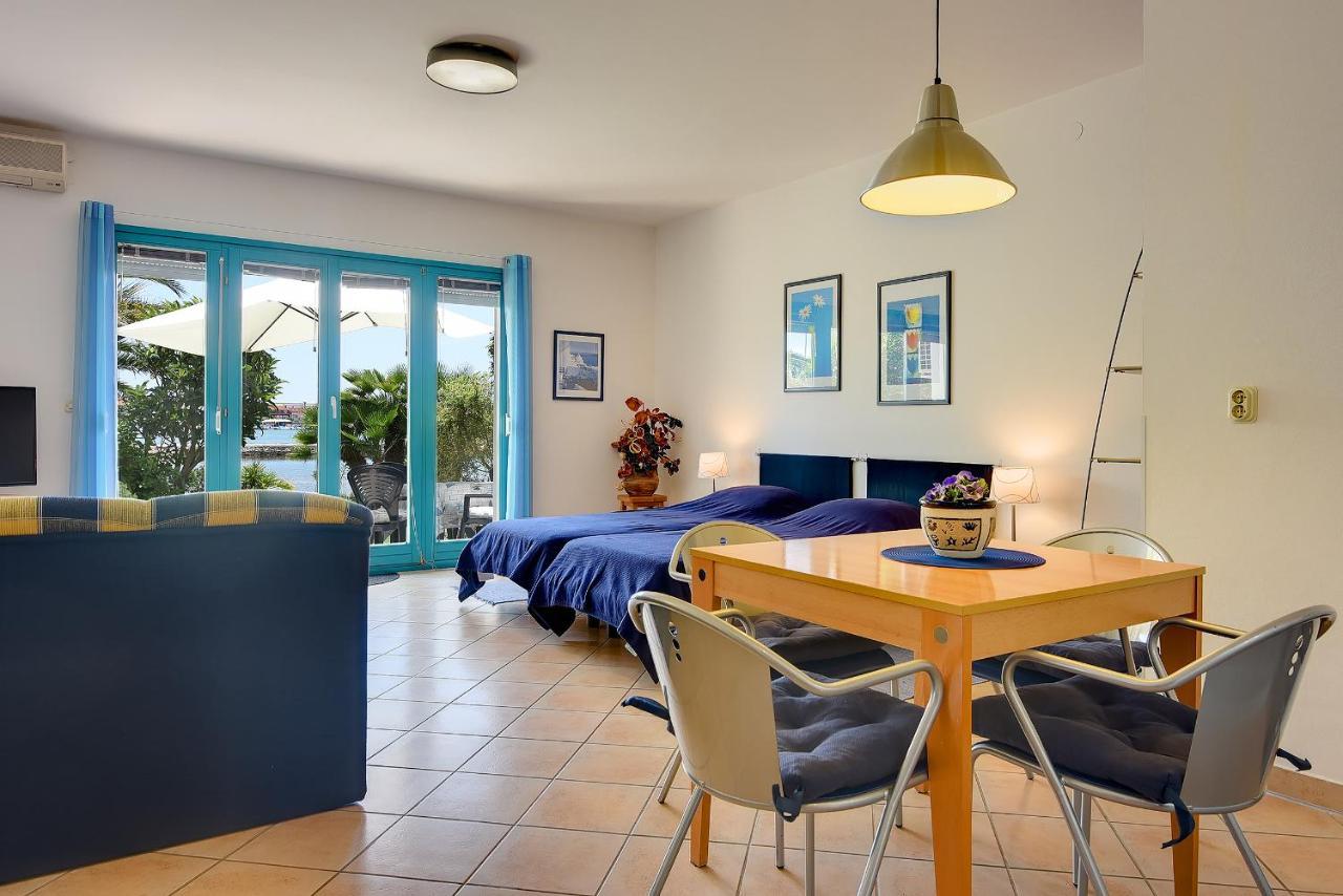 Apartments Villa Ana Medulin Eksteriør billede